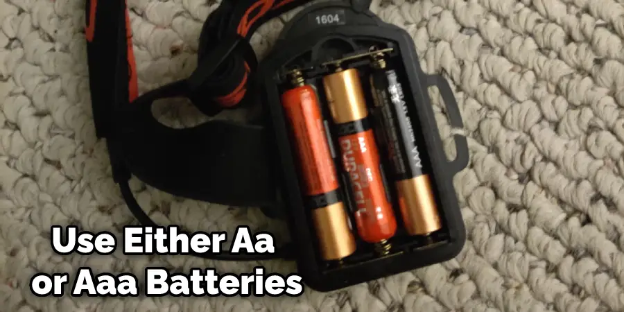 Use Either Aa or Aaa Batteries