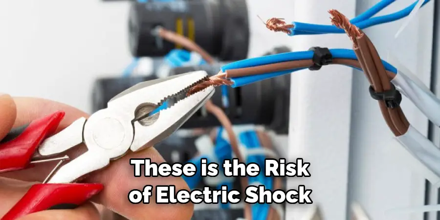 These is the Risk of Electric Shock