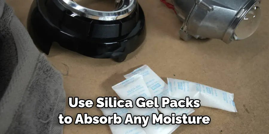 Use Silica Gel Packs to Absorb Any Moisture